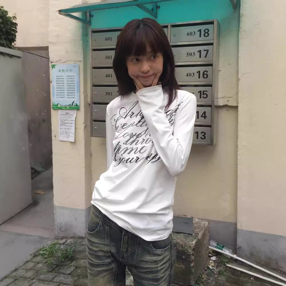 Picture of Spring and Autumn New Shoulder Crewneck Long-sleeved T-shirt Letter Printed Slim-fit Slimming Spice Girl Bottoming Top