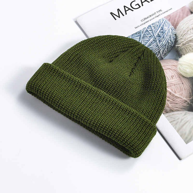Picture of Melon Skin Hat Men's Korean Style Trendyy Autumn and Winter Woolen Hat Student Fashion Cuffed Yuppie Cold Hat Women's Brimless Knitted Hat