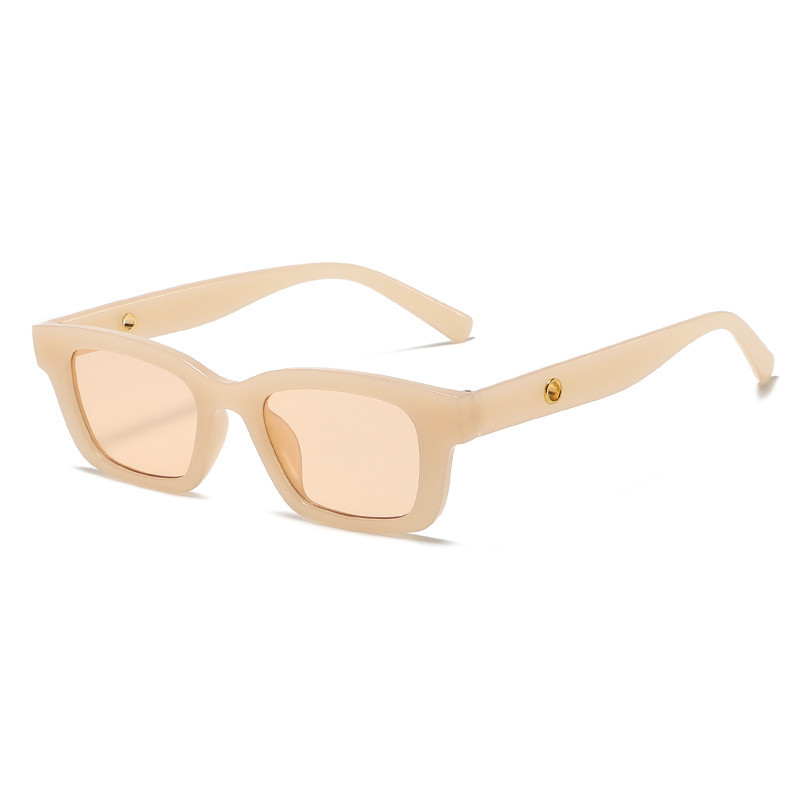 Picture of Jennie same sunglasses women 2022 new sunglasses European and American retro small frame Korean fashion cat's eye glasses