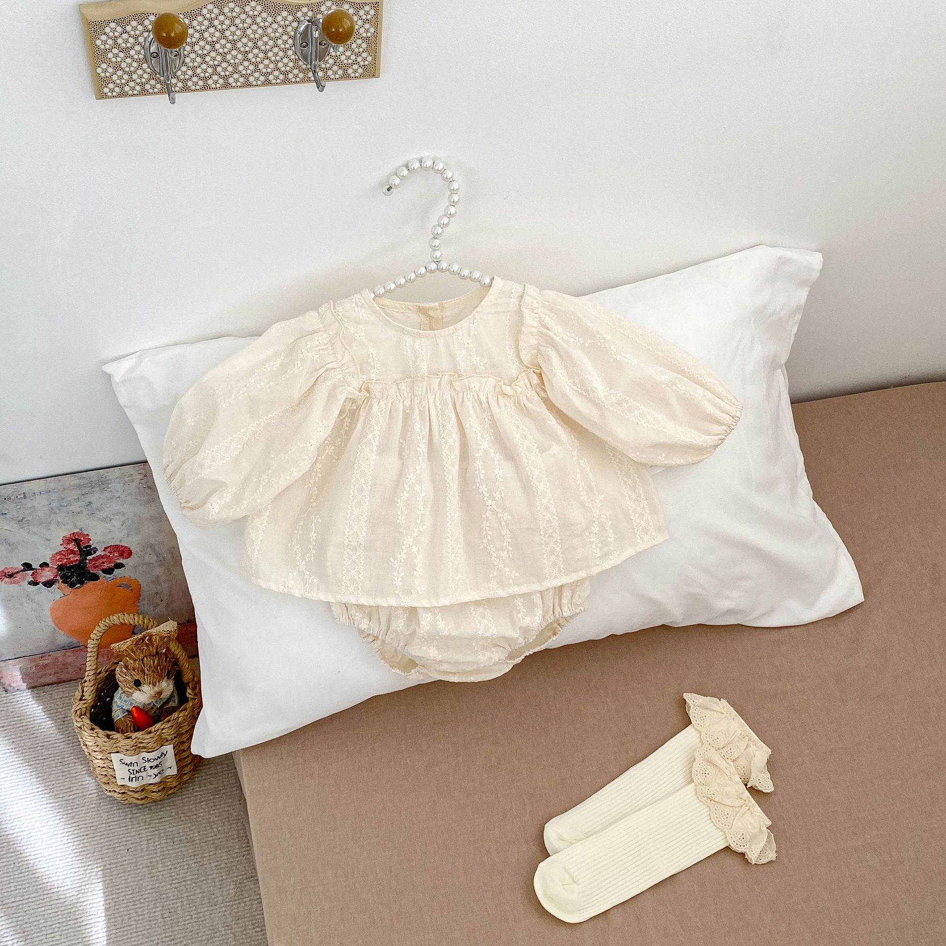 Girls' suit Spring 2025 New Children's Korean-style Long Sleeve Cute Baby Shorts suit Baby Clothes