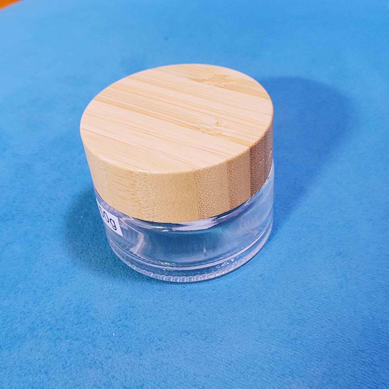 Picture of Inner plastic parts bamboo and wood lid cream bottle transparent frosted glass cream bottle powder bottle ointment mask sub-bottled wholesale