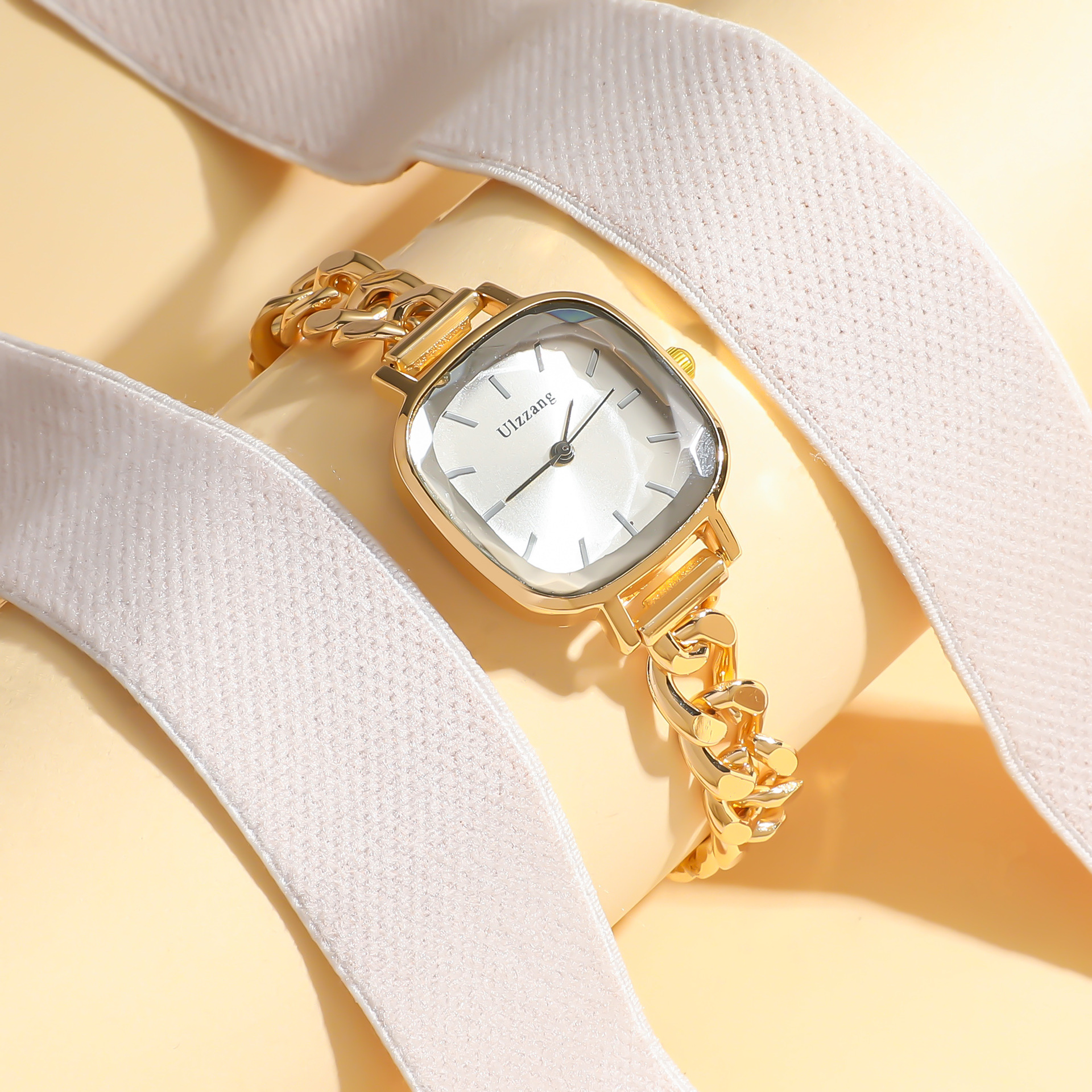 Picture of Women's Fresh Ins Style All-Match Purple Aurora Dial Square Bracelet Watch for Students