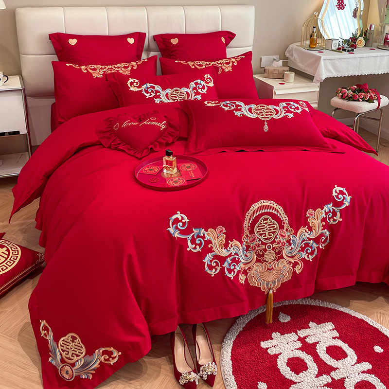 Picture of High-end Chinese Dragon and Phoenix Embroidery Fashion Wedding Four-piece Wedding Big Red Bed Sheet Quilt Cover Accompanying Bedding