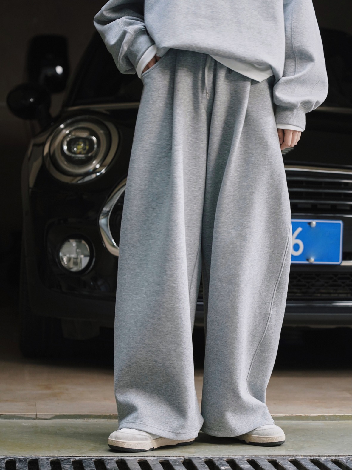 Picture of Lu Fu Spring New Korean Ins Casual Air Layer Sweatpants Loose Silhouette Wide Leg Slimming Look Sports Pants for Women