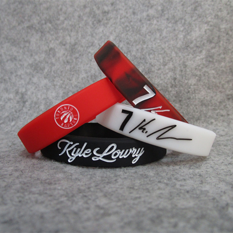 Picture of Raptor basketball No. 7 star Carl Lowry kellowry signature luminous sports bracelet silicone wristband