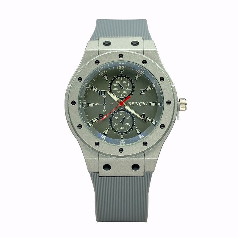 Picture of Cross-border foreign trade new fashion men's watch blue silicone strap casual sports quartz watch men wholesale