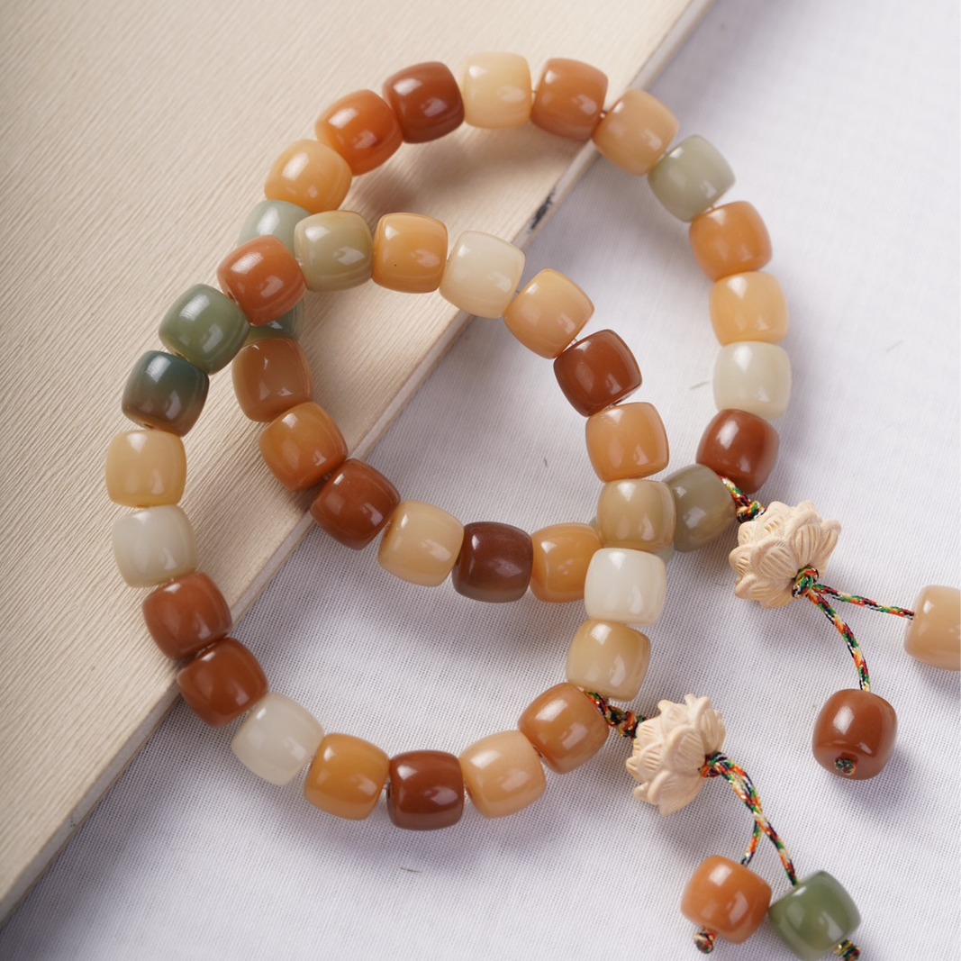 Picture of Hainan Natural White Jade Duobao Bodhi Handheld String DIY Weaving Plate Playing with Nian Buddha Beads for Men and Women Accessories Gifts