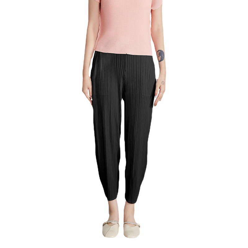 Miyake Haren Pants Women's 2025 Spring and Summer Pleated New Loose Slimming Fashionable Casual All-match Cropped Tapered Pants