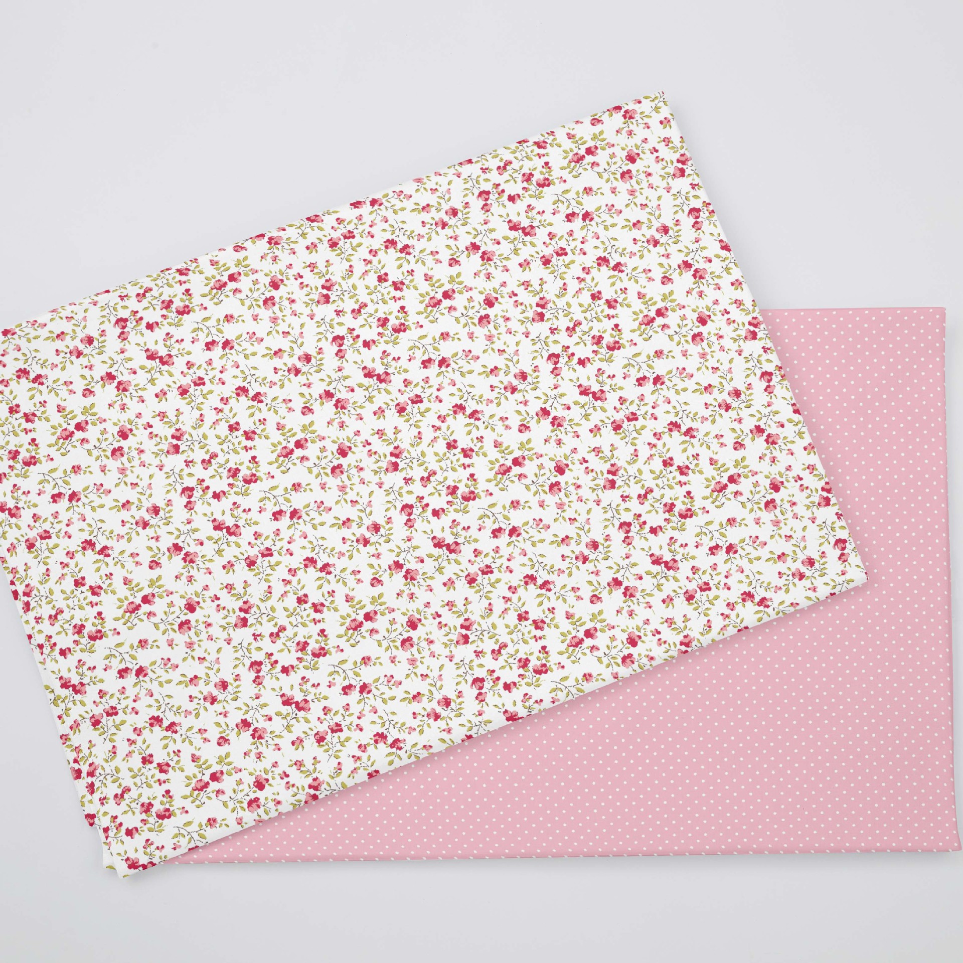 Wholesale Supply 133*72 Twill Printed Cloth Small Flower Printed 40-Count Cotton Cloth 1.6m Width