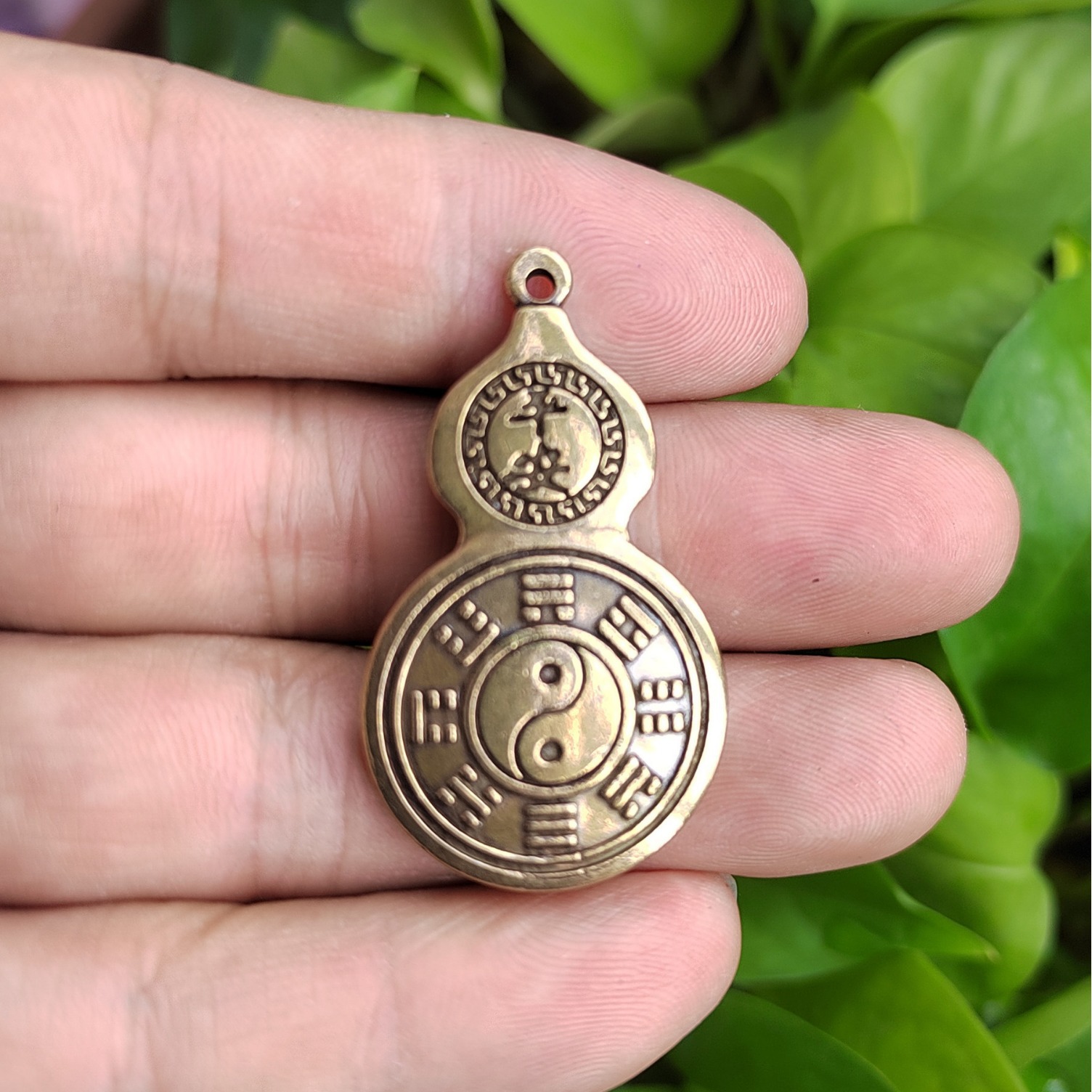 Picture of Pure Brass Baifu Ping An Tai Chi gossip small gourd keychain pendant pure copper small pendant pendant factory wholesale