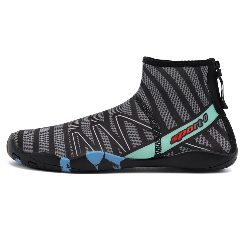 Picture of New High-Top Couple Fitness Sneakers Outdoor Beach Thick-Soled Swimming Shoes and Socks Sets Lazy Shoes Casual Shoes