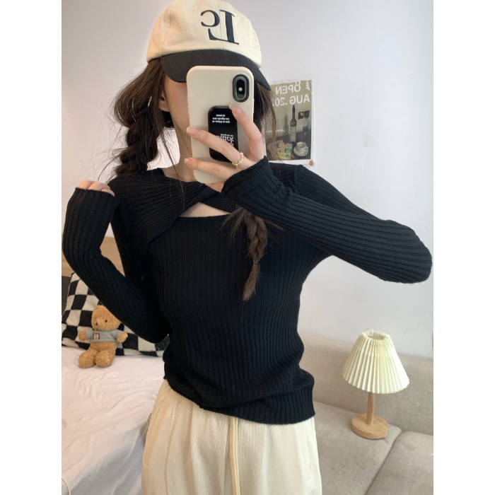 Picture of Designed Cut Out Long-Sleeved Knitwear Women's Autum K-Style New Slim Fit Elastic Inner Bottoming Top