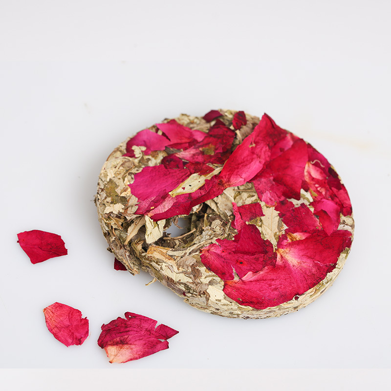 Picture of Factory wholesale wormwood cake pressed wormwood cake household bath foot bath bag diameter 9cm red flower rose wormwood cake