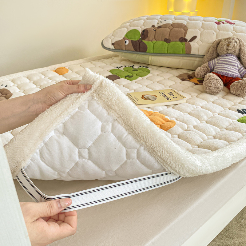 Picture of Class A maternal and infant grade milk velvet mattress autumn and winter foldable washing anti-static student dormitory bed single double soft