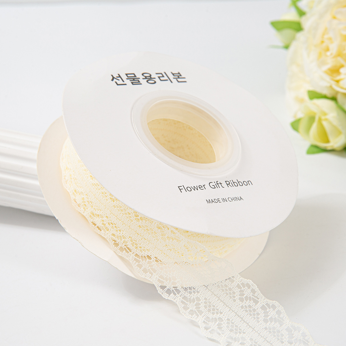 Picture of 25 yards hollow lace with lotus leaf lace polyester snow yarn bouquet flower packaging material handmade diy gift box