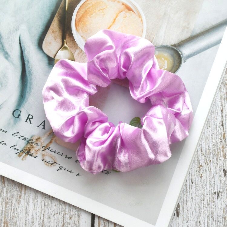 Picture of Cross-Border Amazon Satin Fabric Satin Scrunchie for Women, High-End Bun Hair Tie