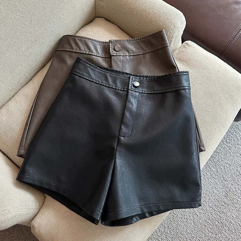One-Button High-Waisted Pu Leather Casual Pants for Women, 2025 Autumn Korean Style Fashionable and Versatile Outer Wear A-Line Wide-Leg Shorts