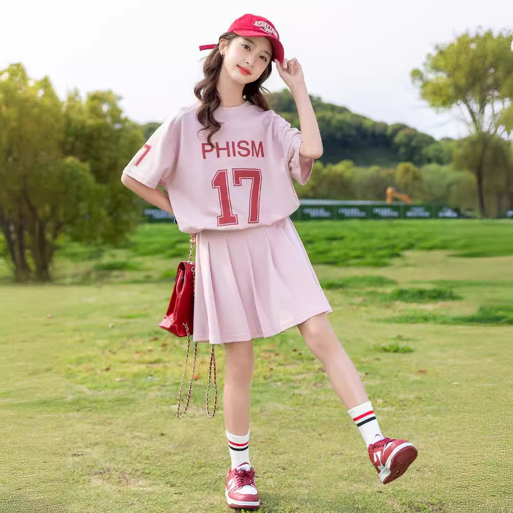 Picture of Girl's Sports suit 2024 New Summer Dress Big Boy Girl's Summer Western Style Korean Short Sleeve Pleated Skirt Two-piece Set