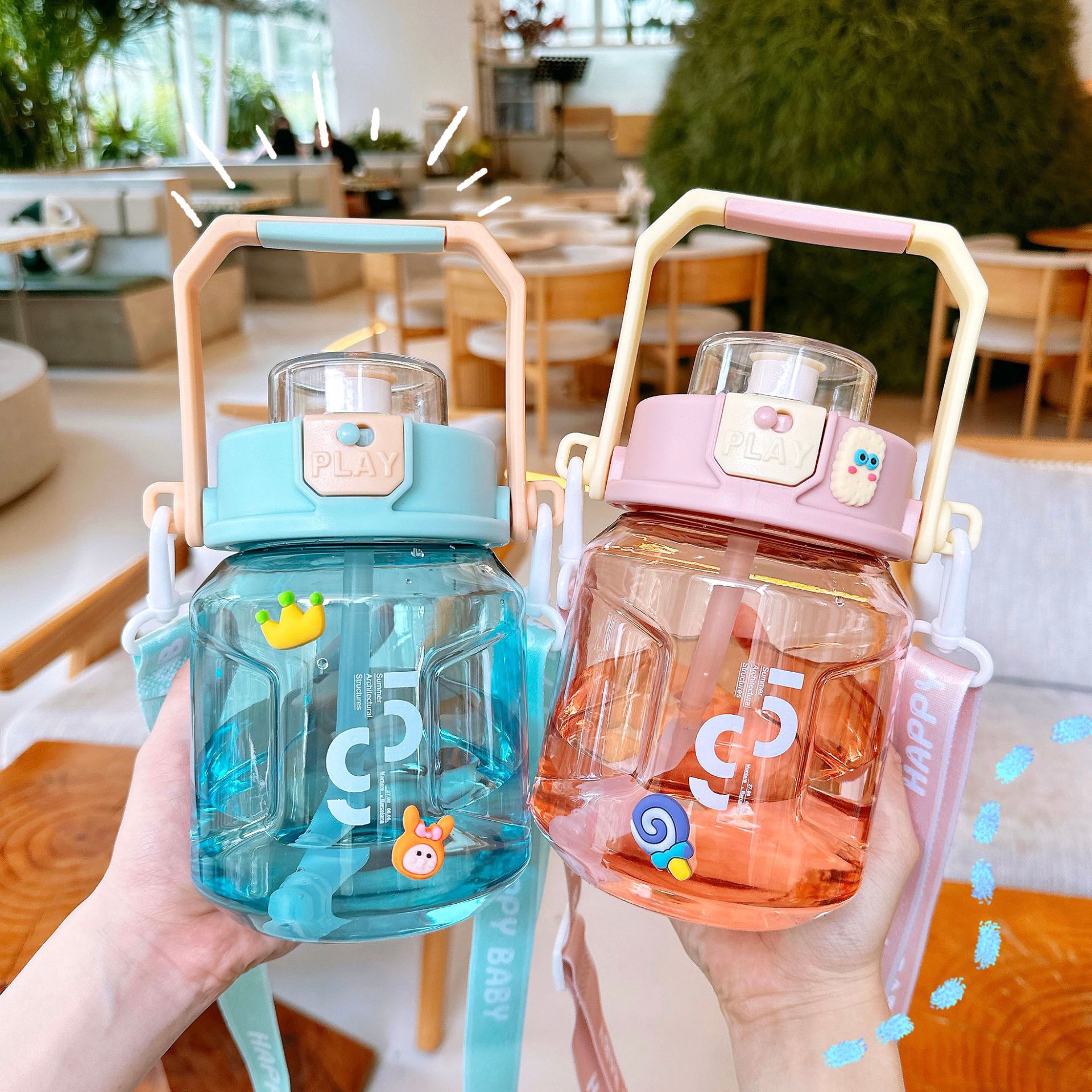 Creative New Kettle Summer Portable Simple Suction Cup Large Capacity Couple Student Outdoor Portable Plastic Cup