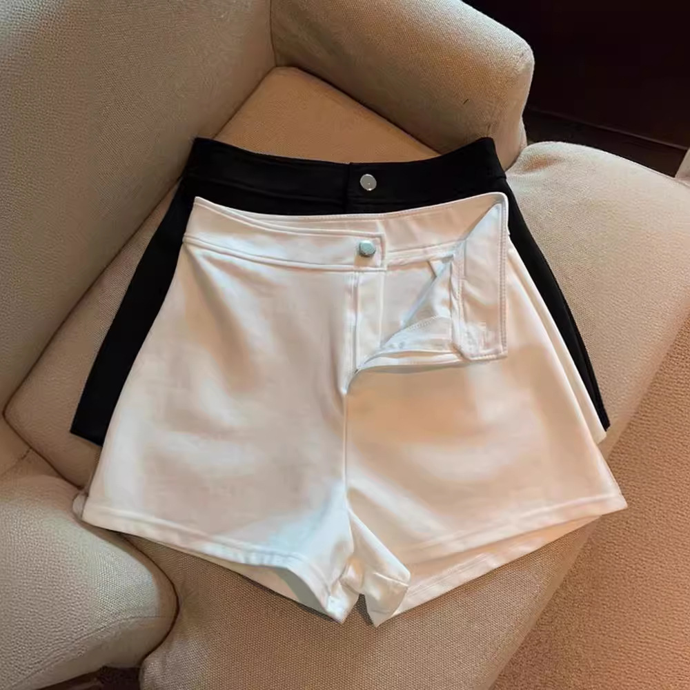 Hot A- word High Waist Slimming Lower Body Missing Spring and Summer Tight 2024 Hot Girl Stretch Black Pants Shorts Women