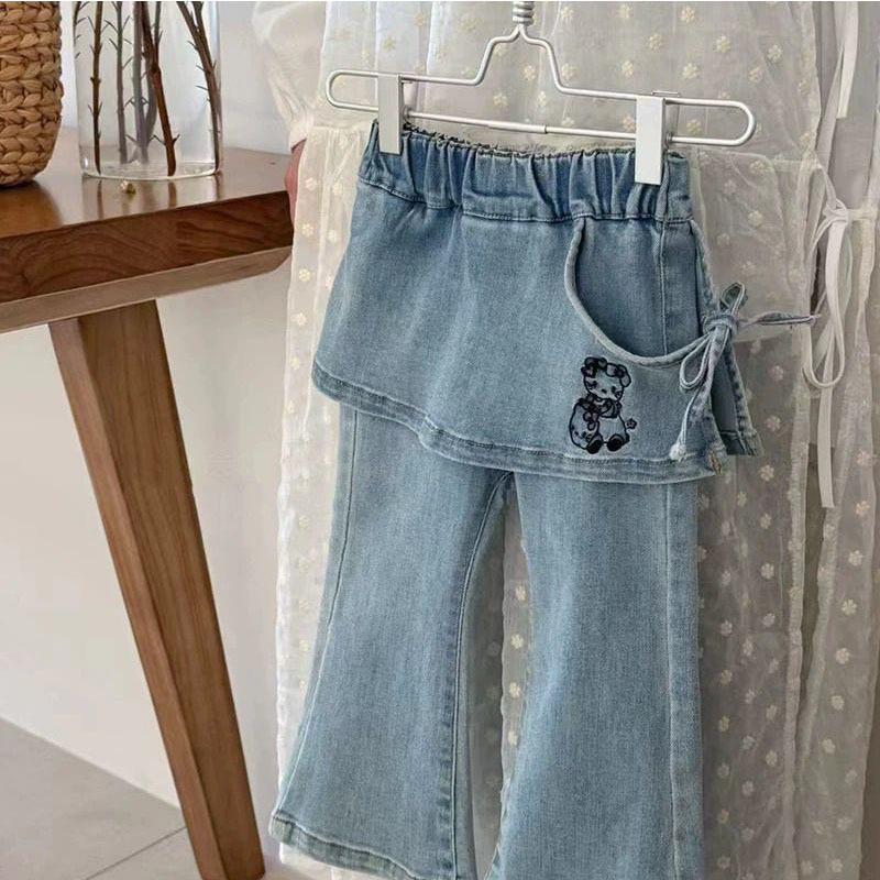 Picture of Girls' Spring Jeans 2025 Korean Style New Children's Fashionable Blue Sparkle Pants Baby Girls' Slim-fit Trendy Pants