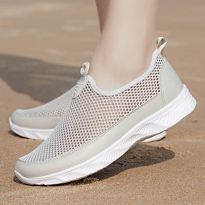 Picture of Outdoor Tracing Shoes Wading Lovers Diving Shoes Water Skating Swimming Shoes Fitness Riding Mountaineering Sports Shoes Five Finger Shoes