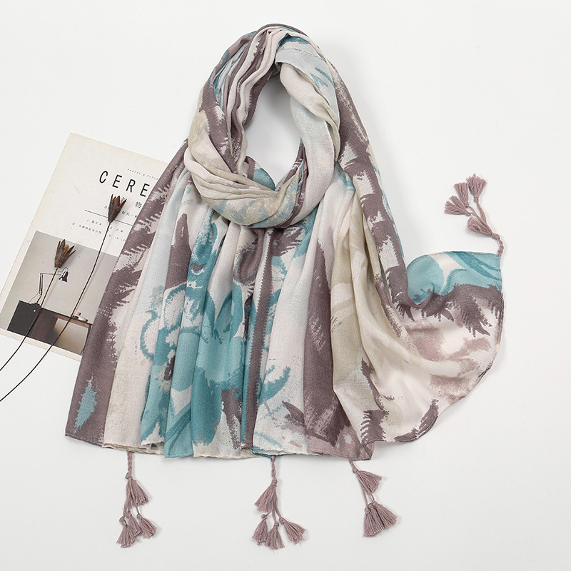 Picture of New Artistic Fresh Cotton and Linen Retro Tassel Scarf Women's Printed Beautiful Silk Scarf Japanese Sunscreen Shawl