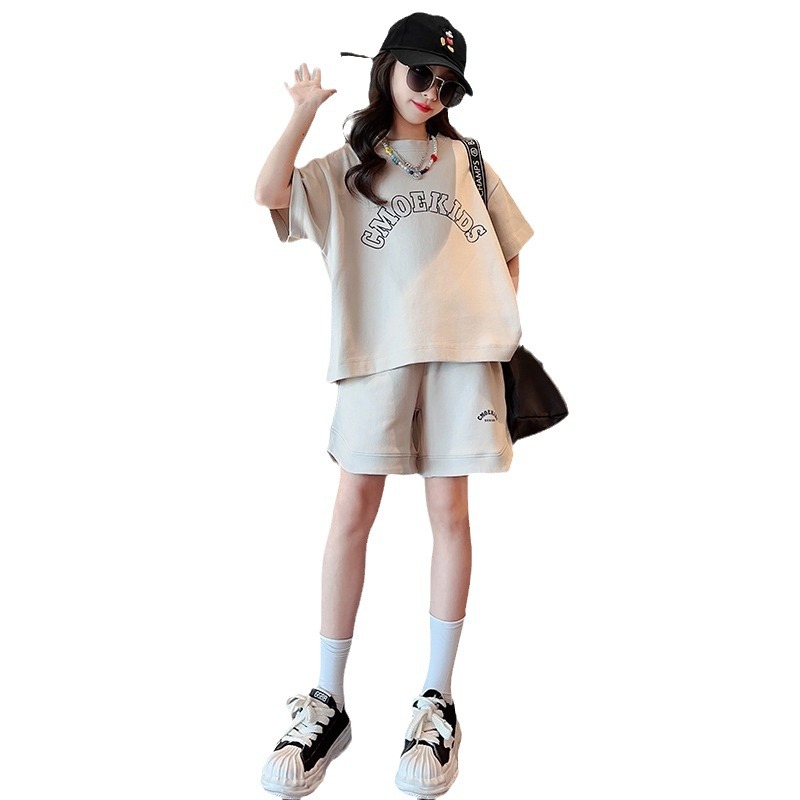 Picture of Girls' summer suit 2023 new western style short-sleeved children's clothing summer clothes girls' fashionable middle and big Children suit