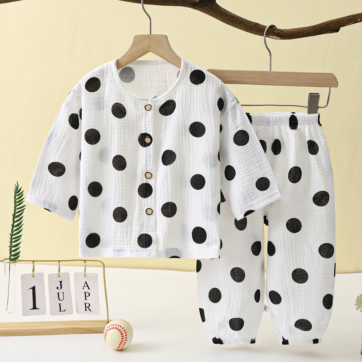 Picture of Children's Thin Double-Layer Gauze Pajamas Two-Piece Set Summer Girls Home Clothes Baby Boy Long-Sleeved Bloomers Set