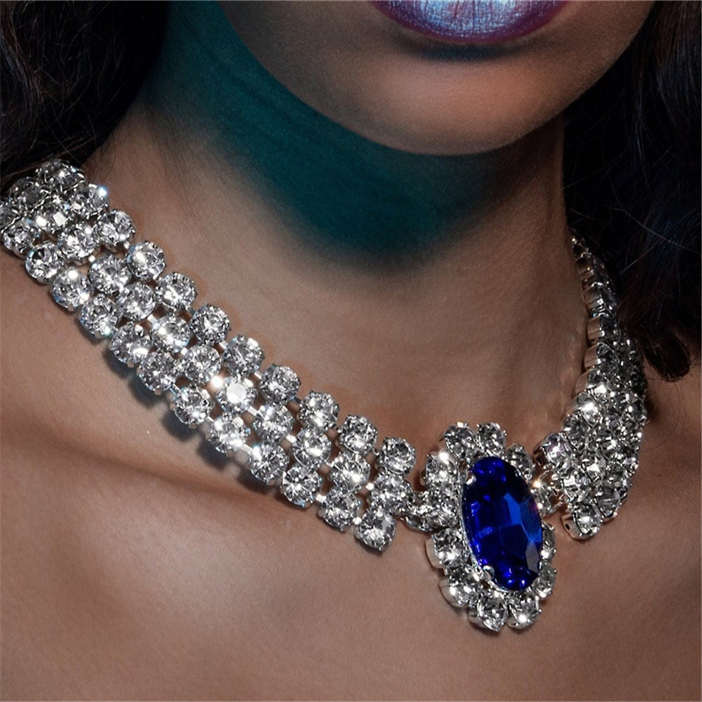 Cross-border New Fashion Shiny Sapphire Necklace Women Party Dinner Sexy Rhinestone Clavicle Chain Necklace Jewelry