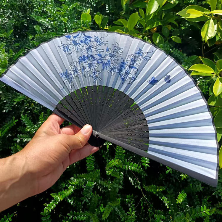 Picture of Folding Fan Bamboo Ancient Fan Student Girl Chinese Style Small Fan Scenic Spot Export Wholesale Retail Gift Decorative Fan