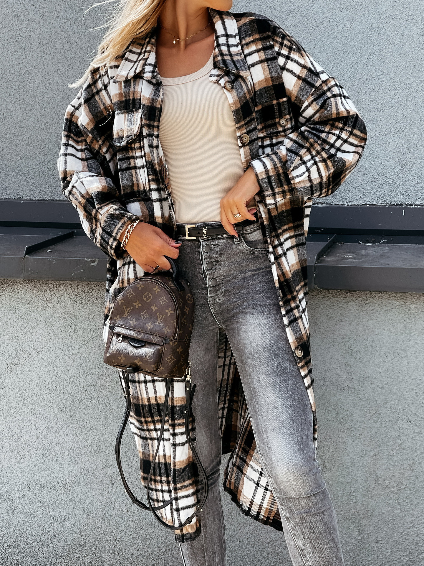 Picture of 2022 autumn and winter new cross-border women's clothing Europe and the United States loose casual versatile long plaid shirt long sleeve coat