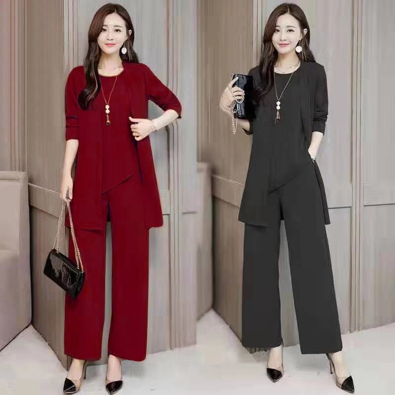 Picture of Suit for Women 2025 Autumn and Winter New Style Fashionable and Wide Wife Slimming Look Fashionable Plus Size Women's Three-Piece Set