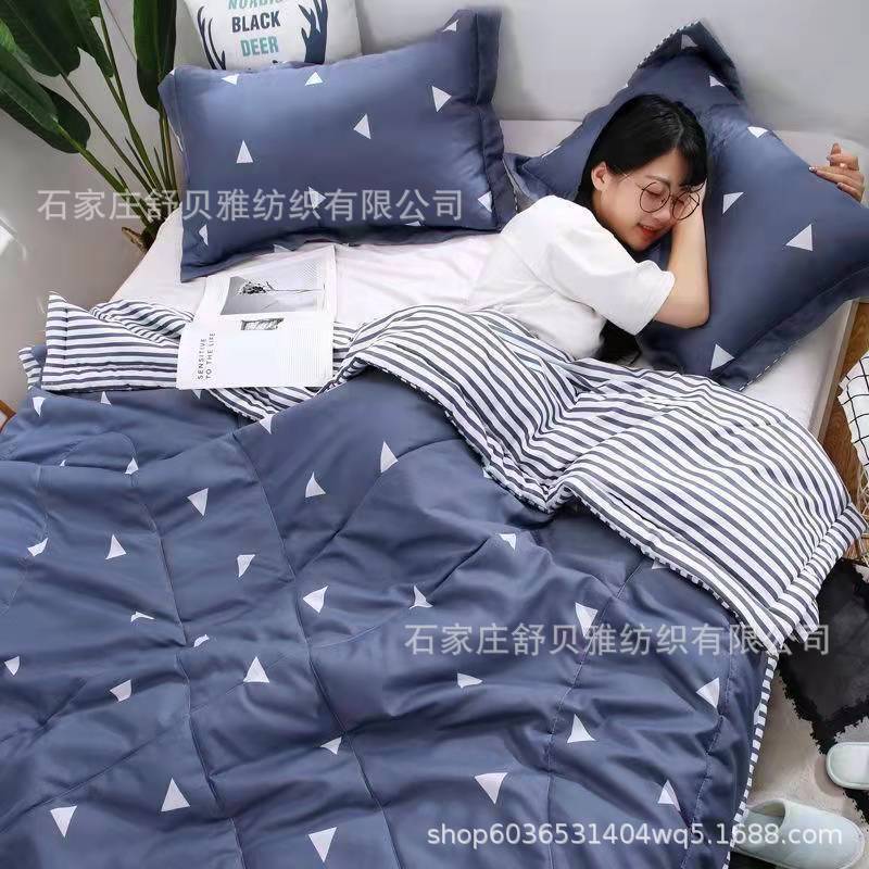 Picture of New Summer Cool Quilt Air-Conditioned Quilt Single and Double Thin Quilt Company Welfare Gift Quilt Spring & Fall Quilt Core Machine Washable