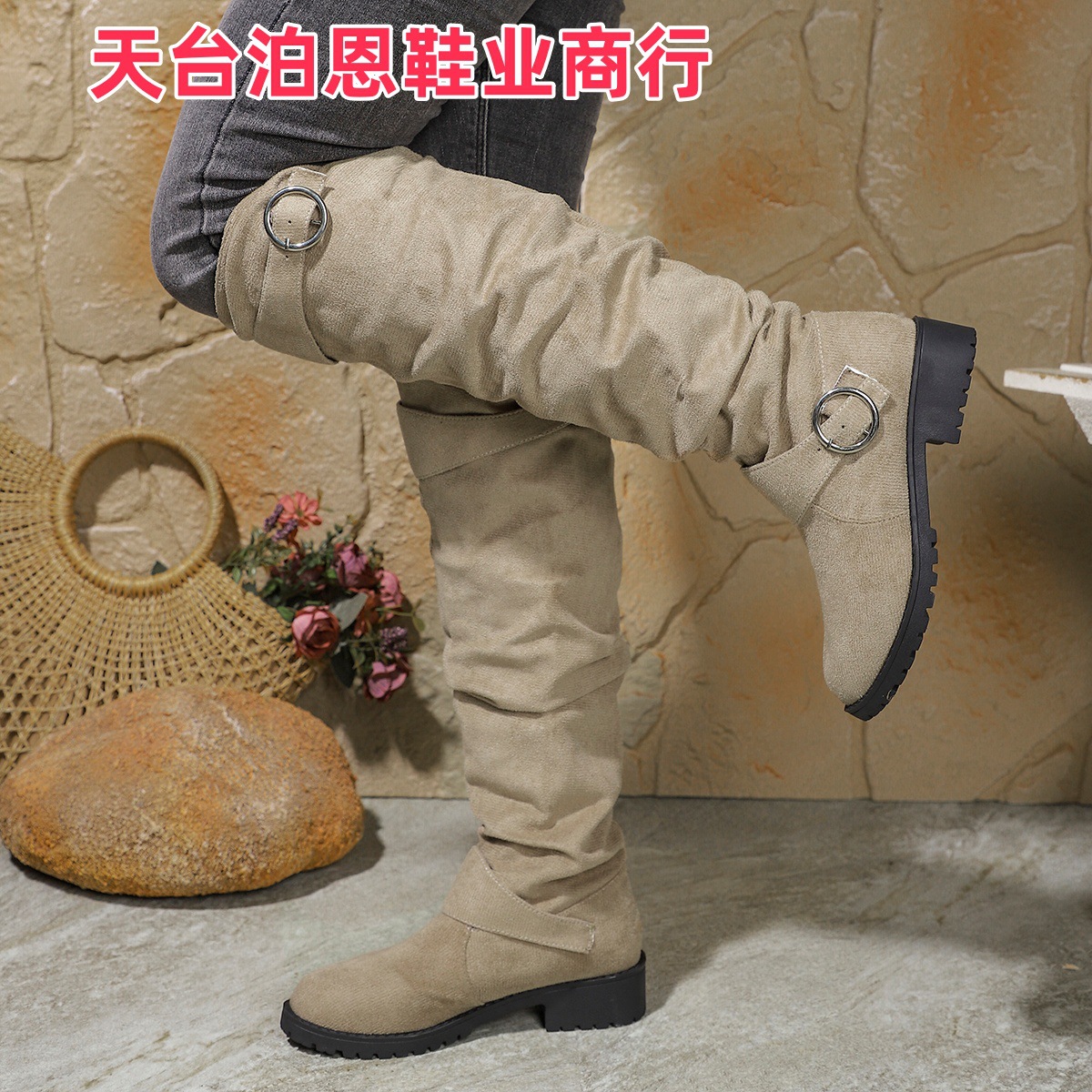 Picture of 2025 Foreign Trade European and American Fashion Autumn/Winter New In-Stock Low Heel Pleated Women's Leather Boots, Western Denim Mid-Calf Women's Boots