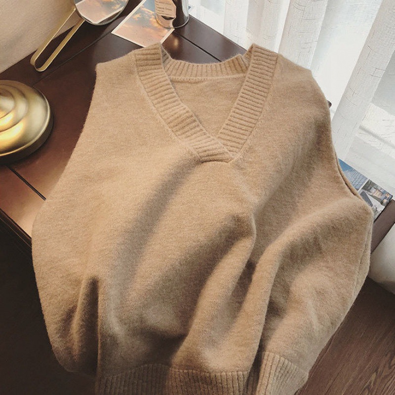 Picture of V-Neck Sweater Vest for Women, Korean Style Sleeveless Knitted Vest, Simple Preppy Style, Loose Outer Wear, Fashionable Vest