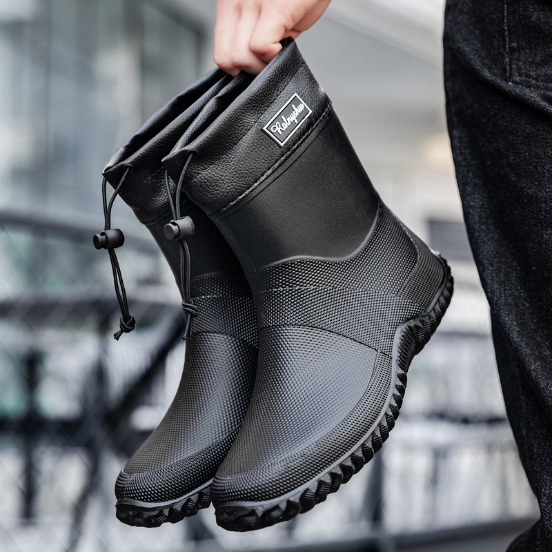 Rain Boots for Men and Women, Short-Tube Non-Slip Wear-Resistant Water Shoes for Couples, Outdoor Closed Commuting Waterproof Rubber Shoes, Water Boots for Delivery