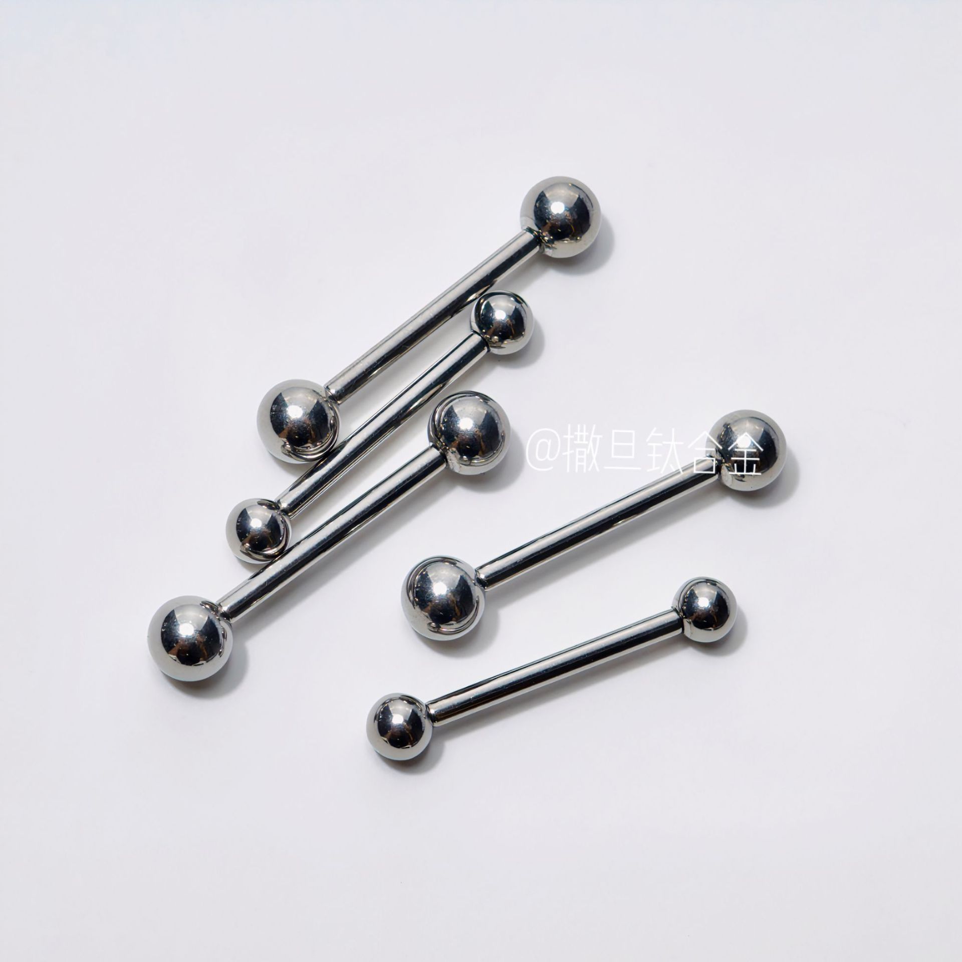 Picture of Titanium alloy tongue nail F136 internal thread tongue nail 14G anodized color change puncture jewelry double ball tongue nail