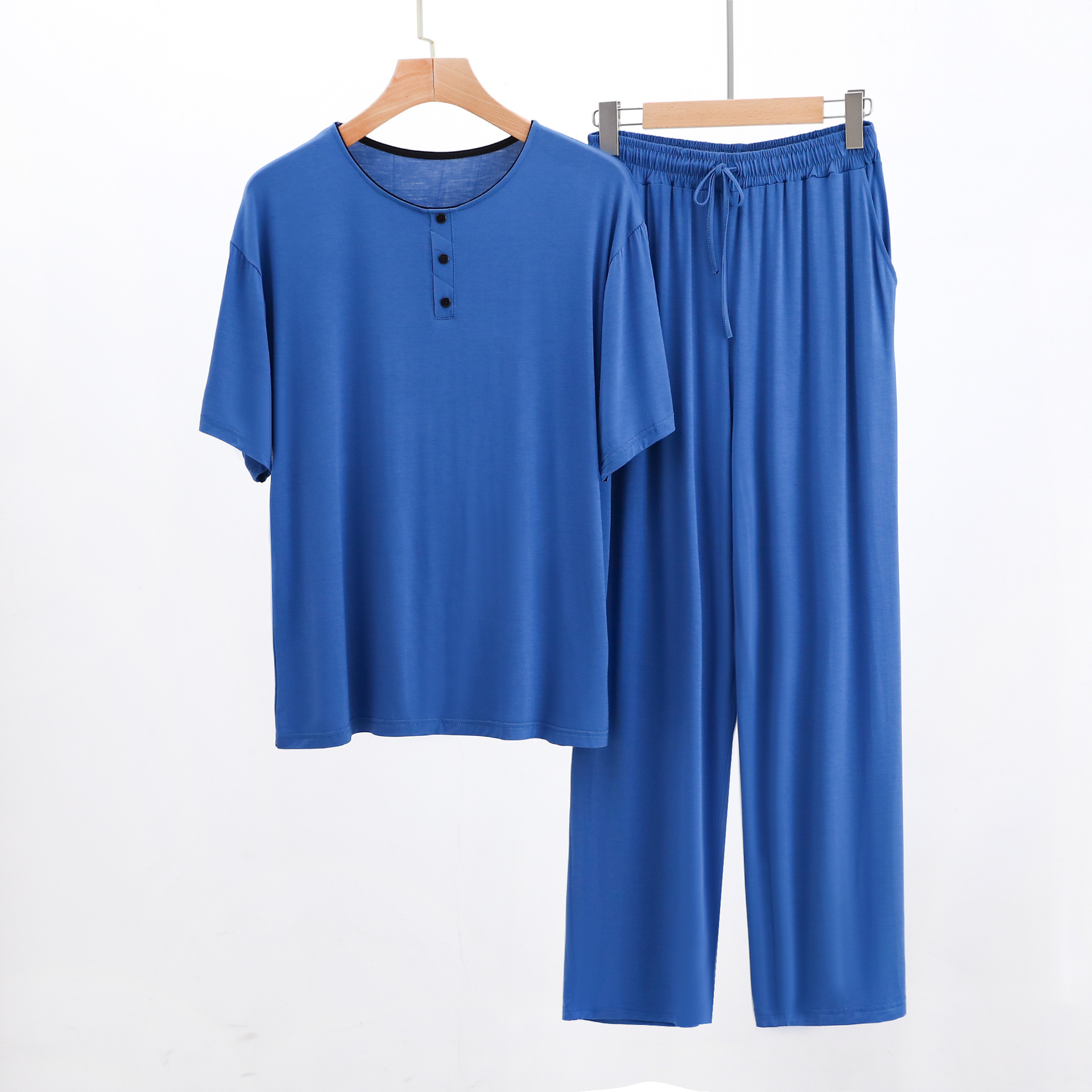 Picture of Modal Encrypted Fabric Men's Half-door Short-sleeved Trousers Casual Suit Henry Pajamas Air Conditioning Home Clothes