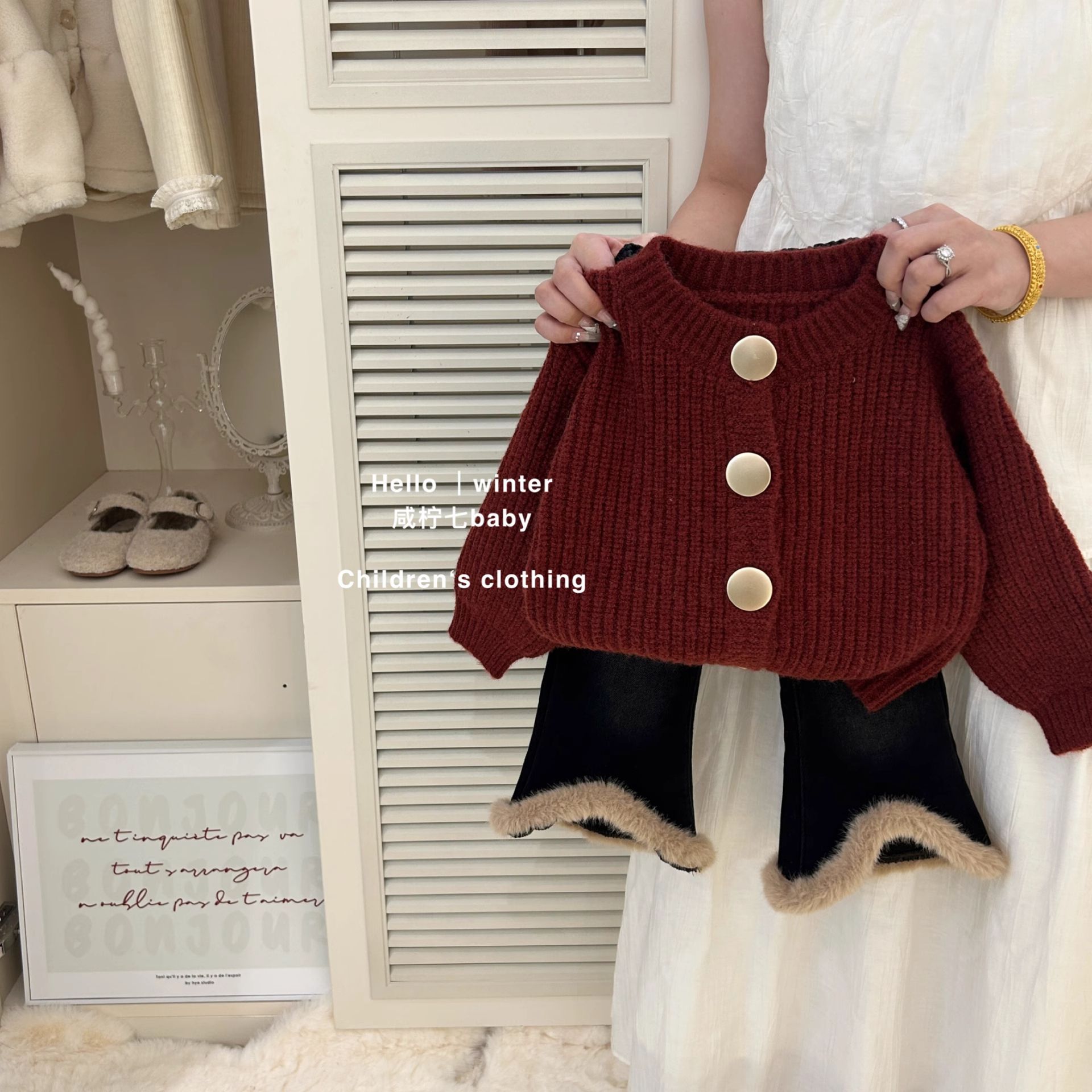 Picture of Girls' Knitted Cardigan 2024 New Children's Western Style Sweater Coat Women's Autumn and Winter Red Top suit