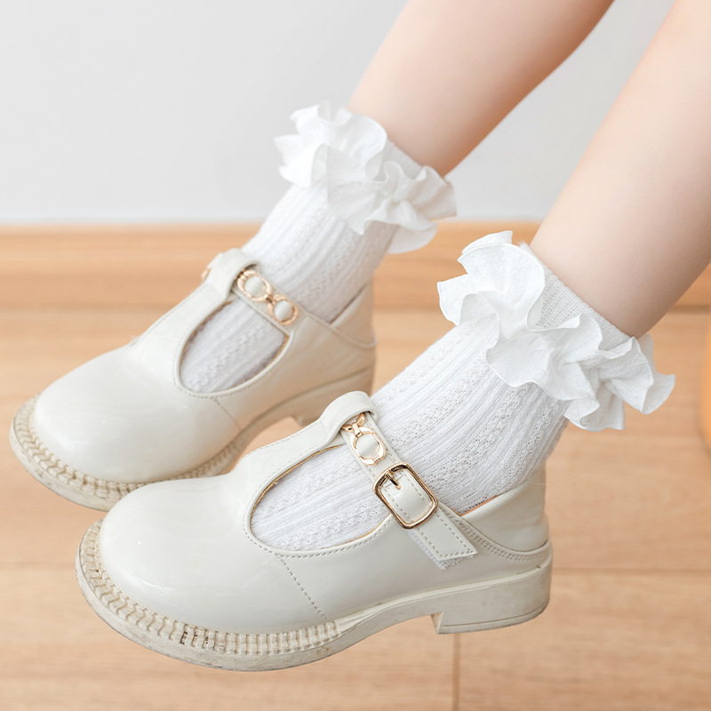 Picture of Girls Lace Socks Stylish Korean Style Children's Socks Trendy ins Fashion Lace Baby Princess Socks White Dance Socks