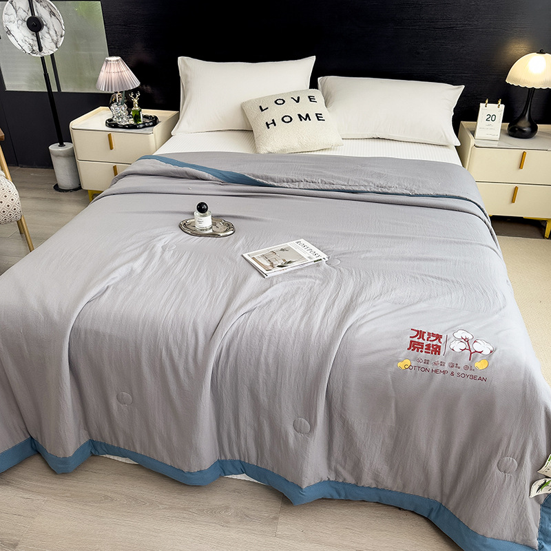 Picture of Summer Cool Quilt Student Dormitory Air-conditioning Quilt Summer Skin-friendly Naked Sleeping Quilt Cooling Breathable Summer Solid Color Quilt Quilt Core