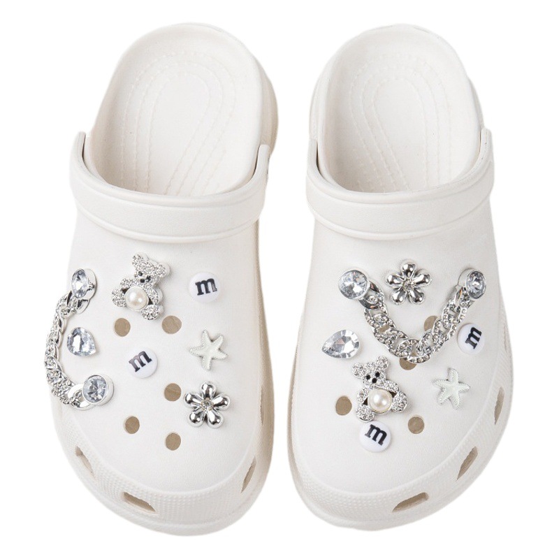 Hole Shoes DIY Decorative Accessories Chain Bear Shoes Flower Shoe Buckle Shoelace Decorative Personality with Removable Accessories