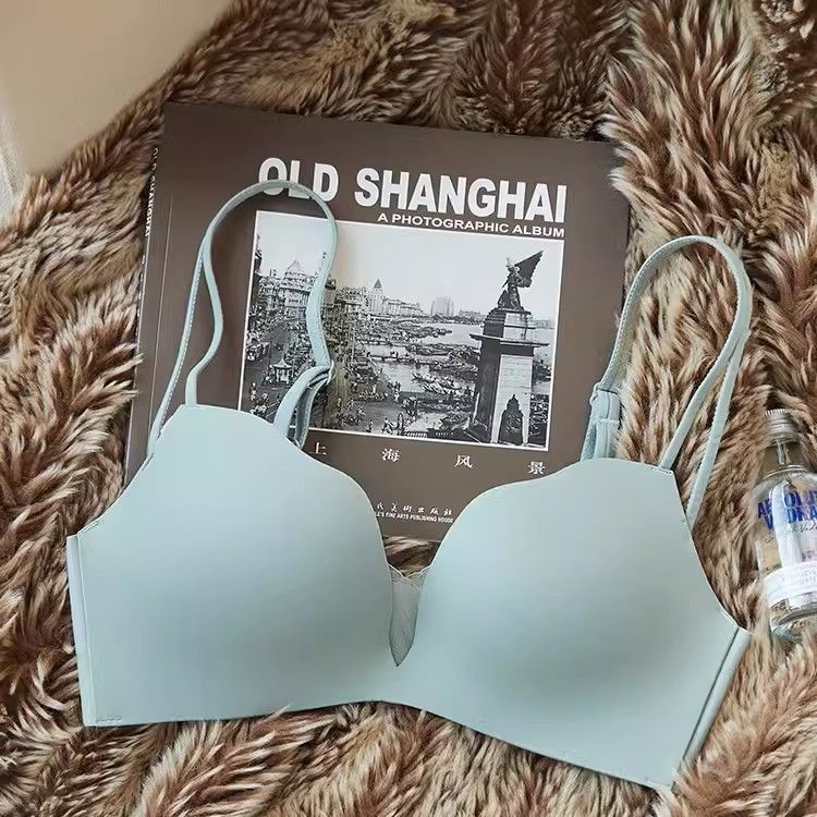 Picture of Underwire Leopard Print Bra and Panty Set for Women, Small Bra, Seamless, Thickened, Push-Up, Enhancing, Anti-Sagging Bra