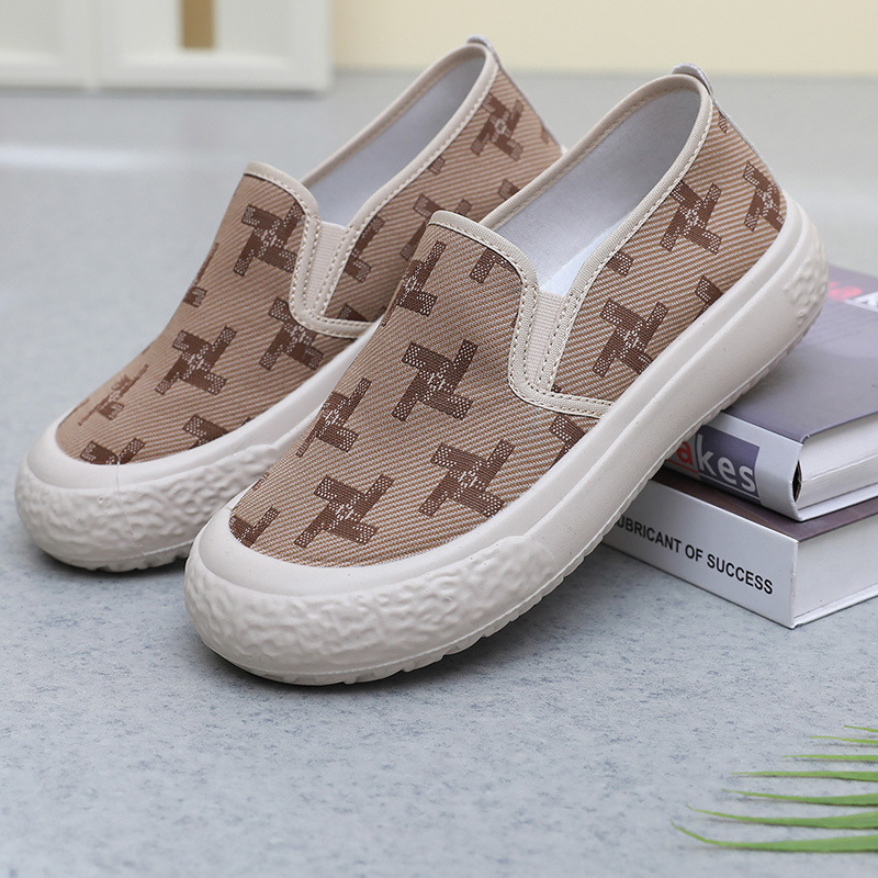 Spring and Summer New Women's Korean Style Fashionable All-match Canvas Shoes Thick Sole Slip-on Student Shoes Breathable Lightweight Loafers