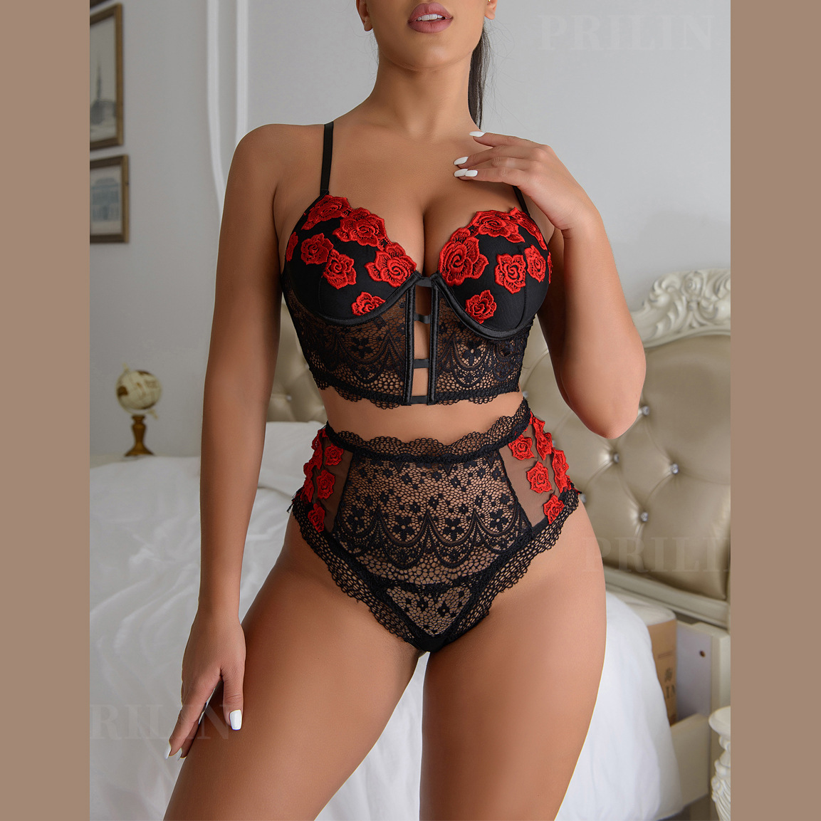 Cross-border supply Europe and the United States foreign trade sexy lingerie sexy women's red lace split hollow underwear set