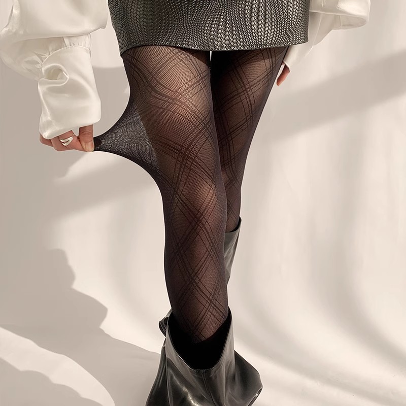 Picture of Night Teaching Room Black Diamond Plaid Stockings Women's Spring and Autumn Thin Black Silk Pantyhose Leg Fishnet Stockings Spring