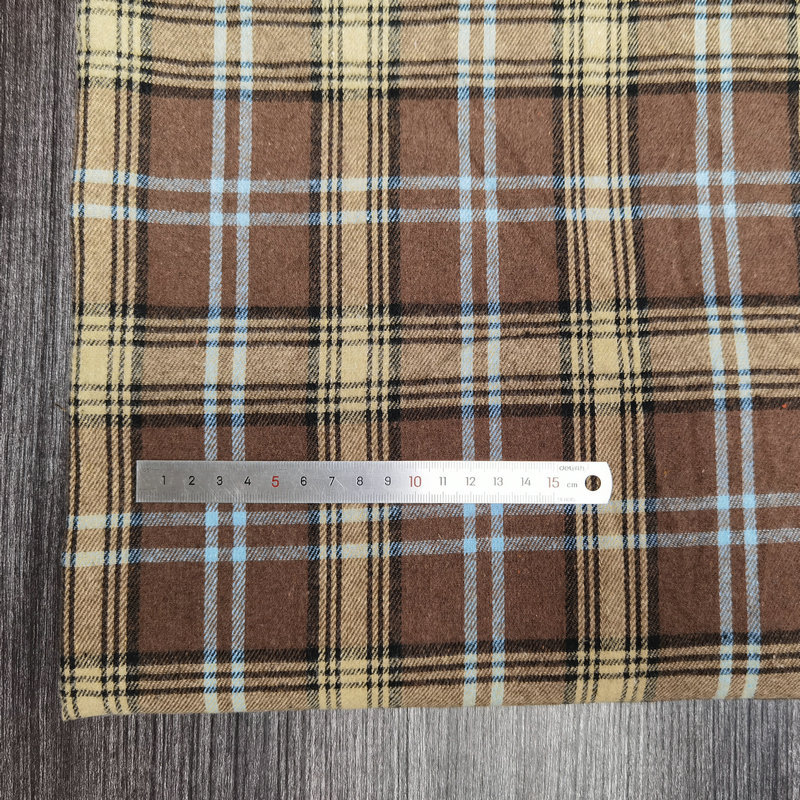 Picture of Spot twill sanding cotton plaid children's shirt plaid fabric 21 yarn-dyed flannel decorative fabric