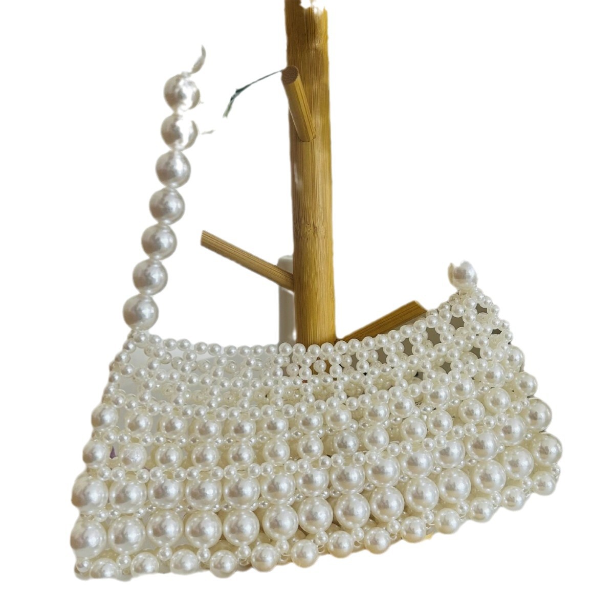 Picture of French Retro Style Handbag Women's Pearl Bag Summer Handmade Woven Bag Homemade Bag Jewelry Beaded Bag All-match