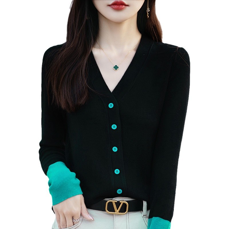 Picture of 2024 Autumn and Winter New V-neck Contrast Color Knitted Cardigan Women's High-end Sense Stitching Loose All-match Elegant Top